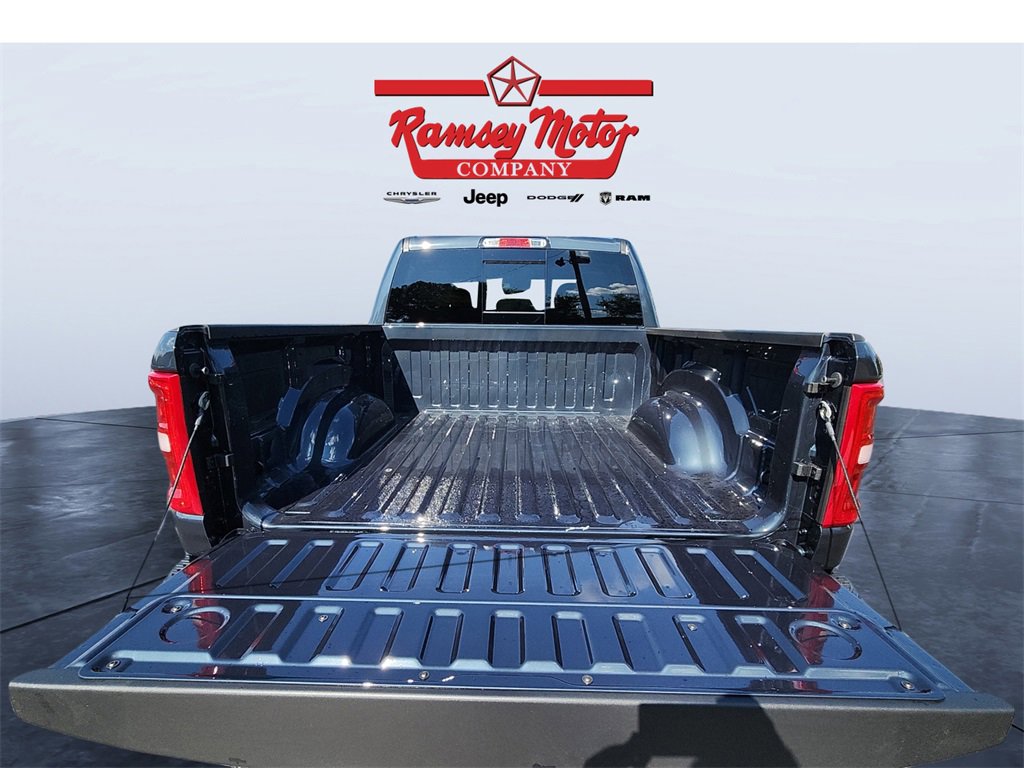 New 2026 RAM 1500 4x4 Crew Cab image 19