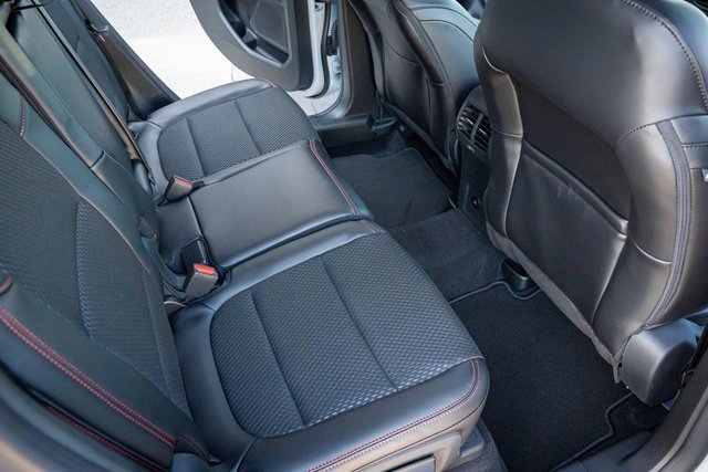 New 2025 Ford Escape ST-Line image 31
