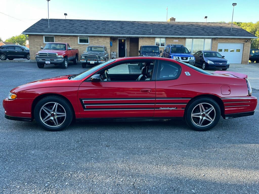 Used 2004 Chevrolet Monte Carlo SS w/ Dale Earnhardt Jr. Package FWD image 9
