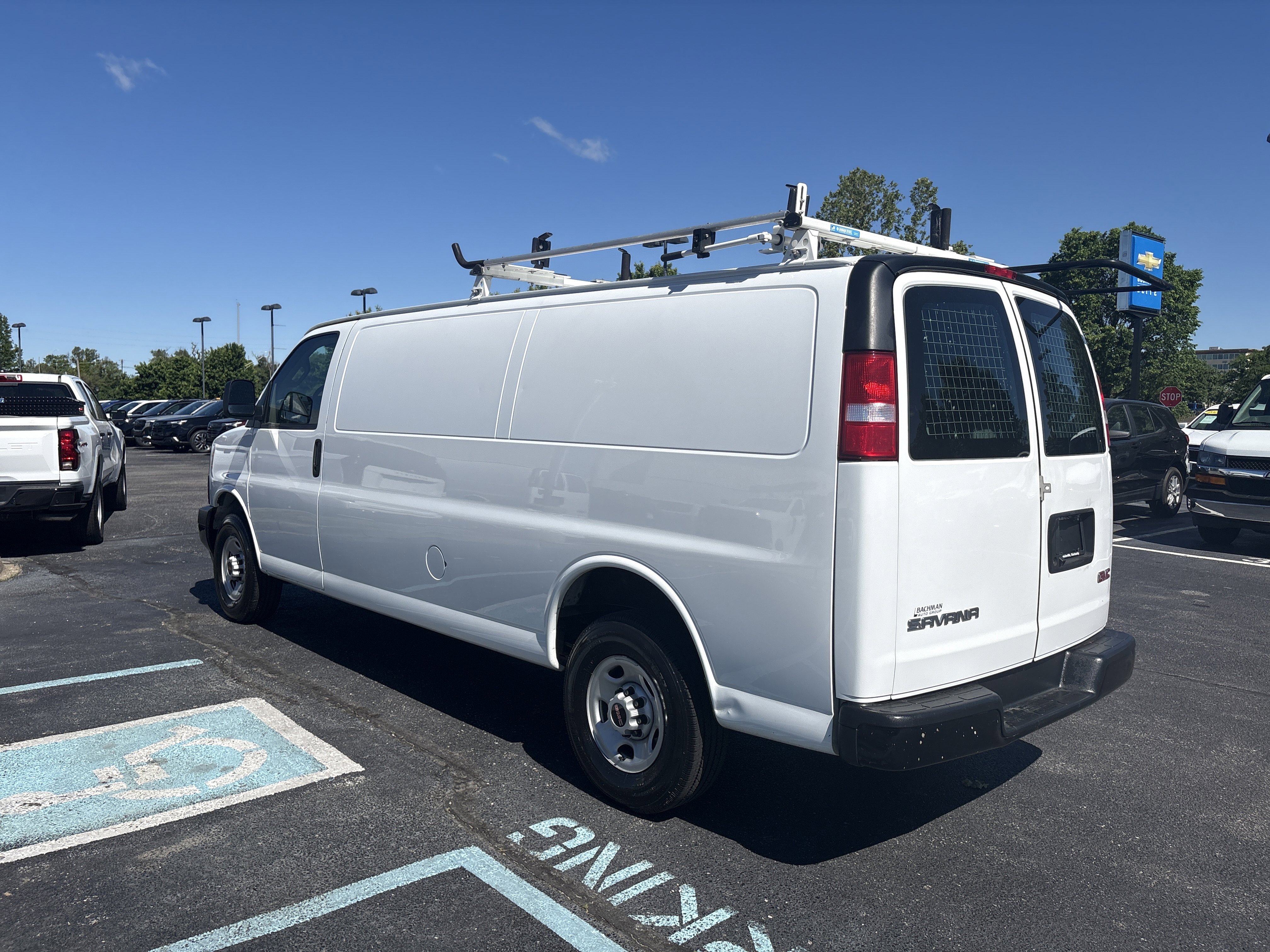 Used 2023 GMC Savana 2500 Extended w/ Driver Convenience Package RWD image 5
