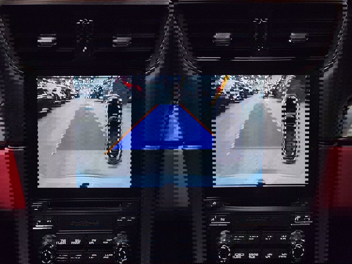 Used 2019 Porsche 911 Turbo image 47