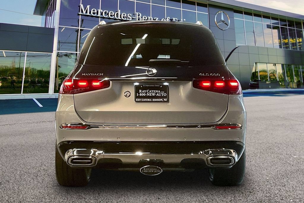 New 2026 Mercedes-Benz Maybach GLS 600 4MATIC image 4