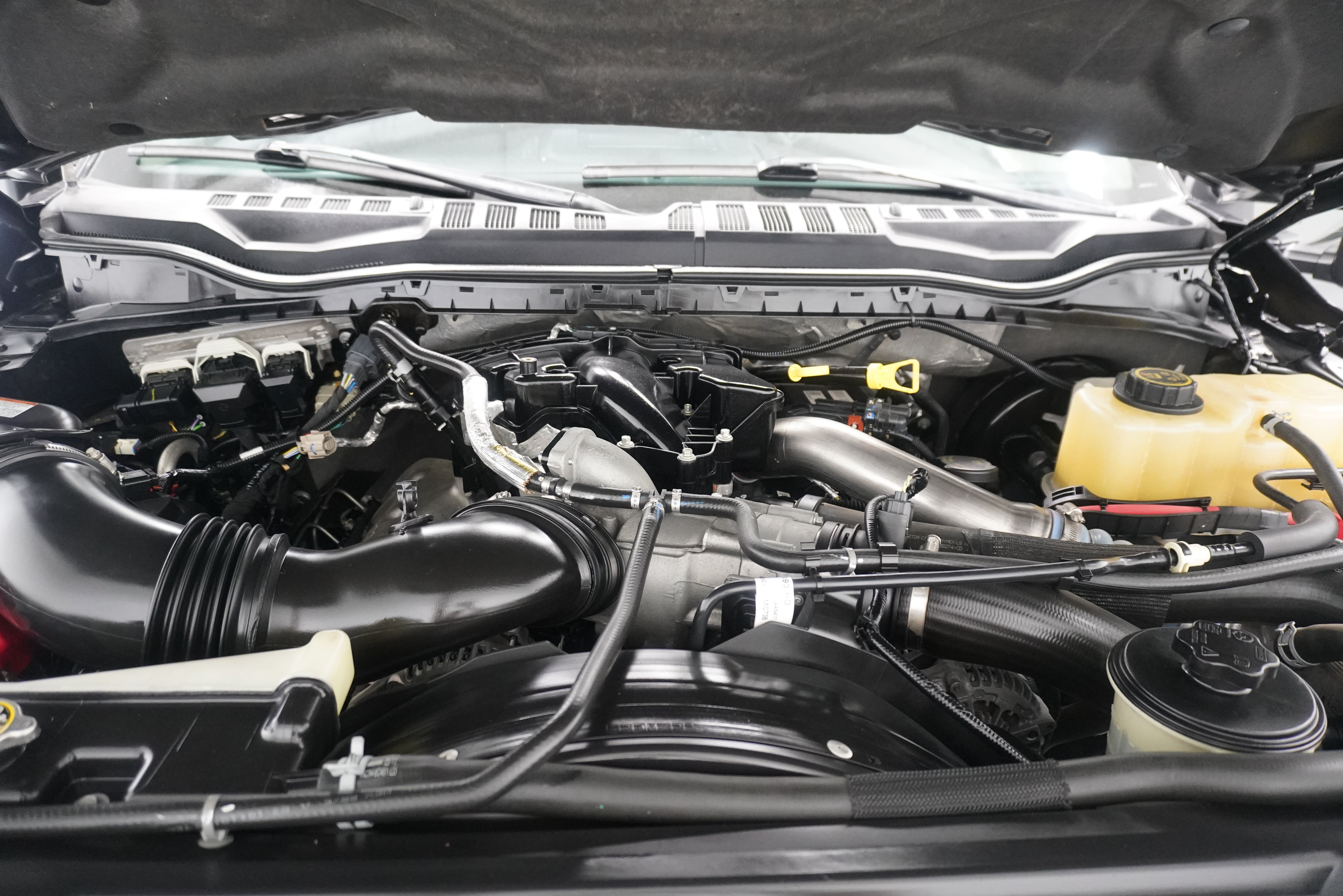 Used 2019 Ford F250 Lariat w/ Lariat Ultimate Package AWD/4WD image 37