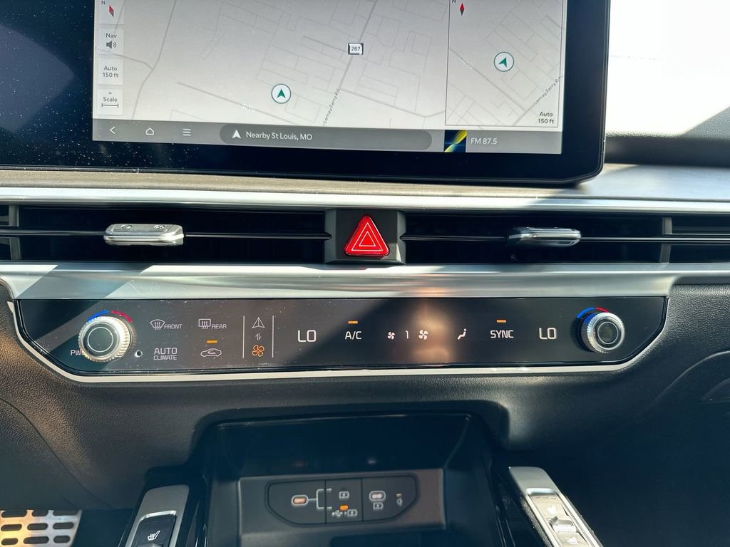 Used 2024 Kia Sorento SX Prestige image 38