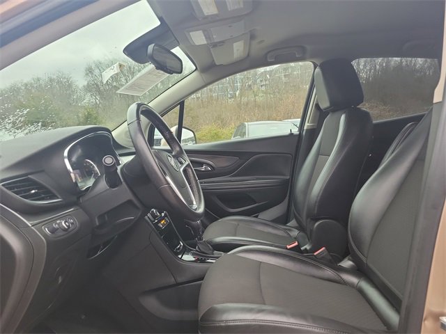 Used 2019 Buick Encore Sport Touring image 16