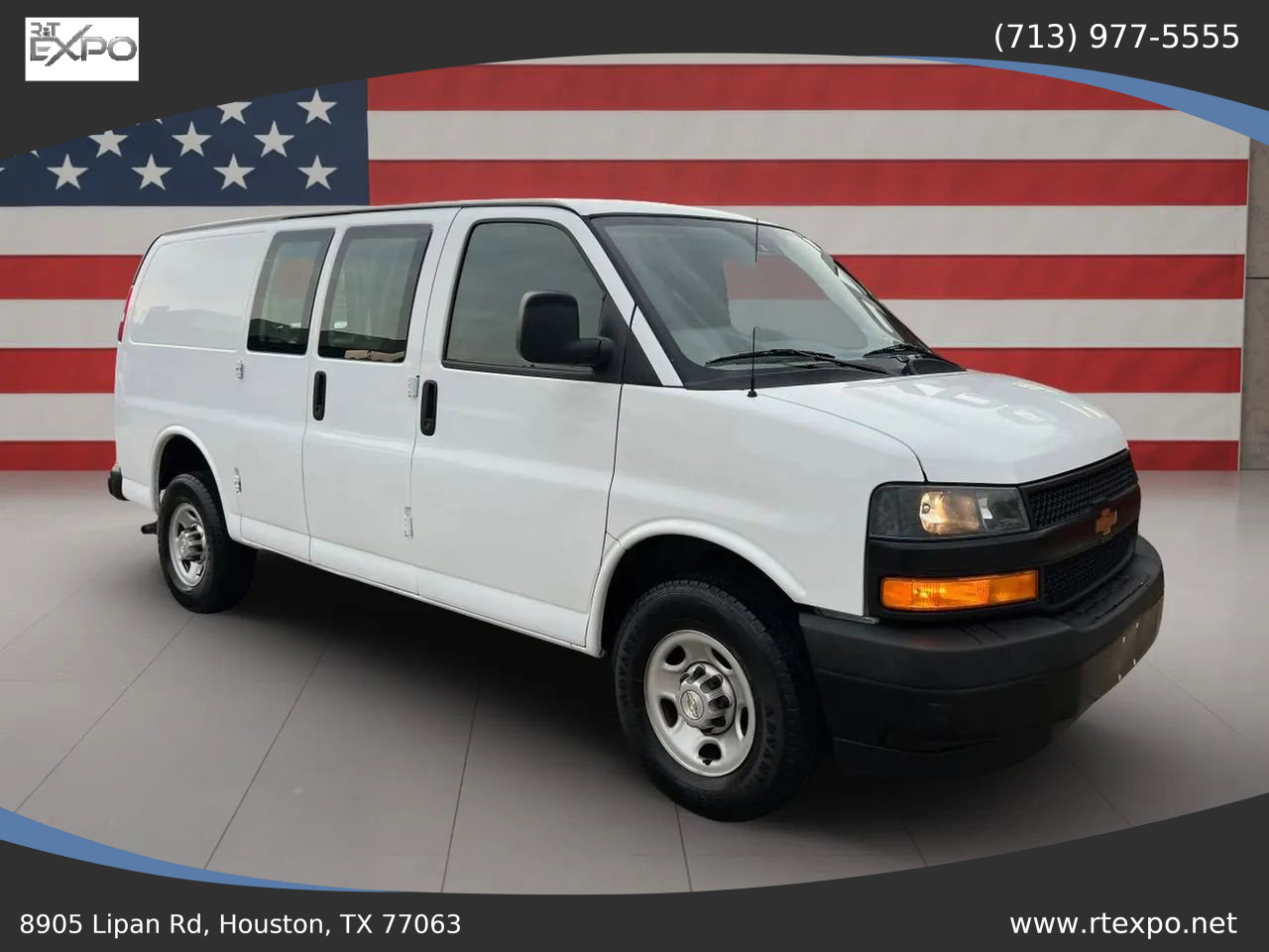 Used 2021 Chevrolet Express 2500 w/ Driver Convenience Package image 2