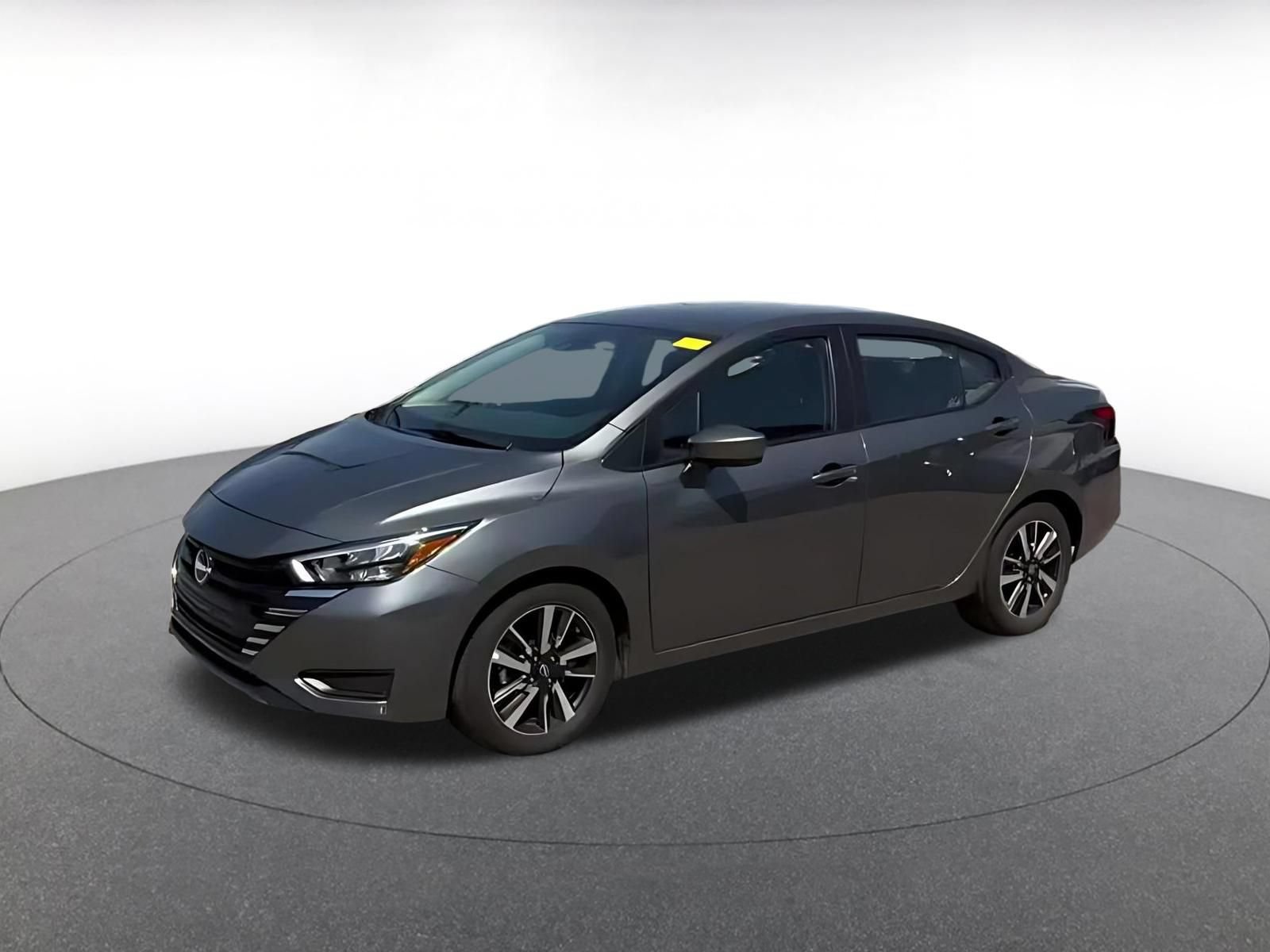 Used 2025 Nissan Versa SV FWD image 8