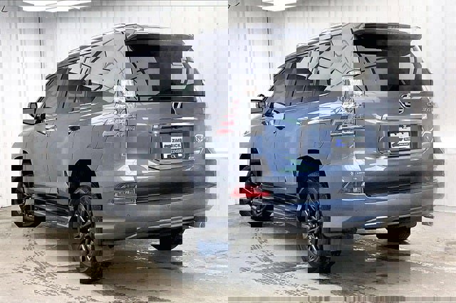 Used 2023 Lexus GX 460 Premium image 11