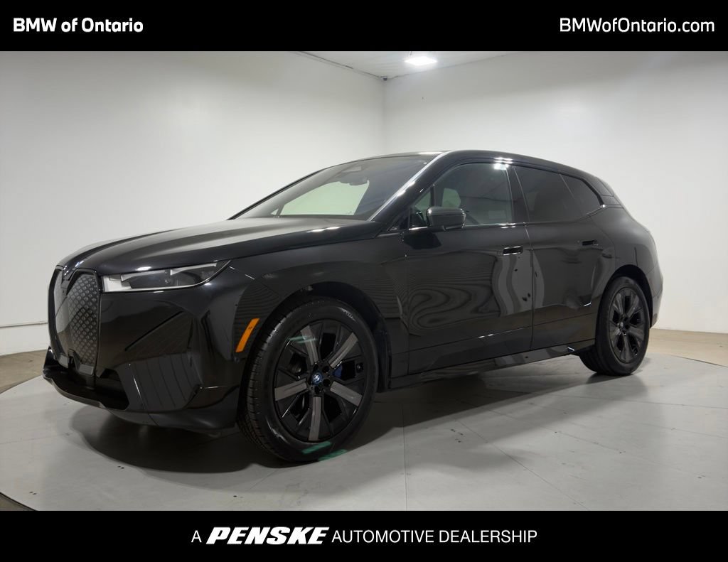Used 2024 BMW iX xDrive50 w/ Sport Package AWD/4WD image 1