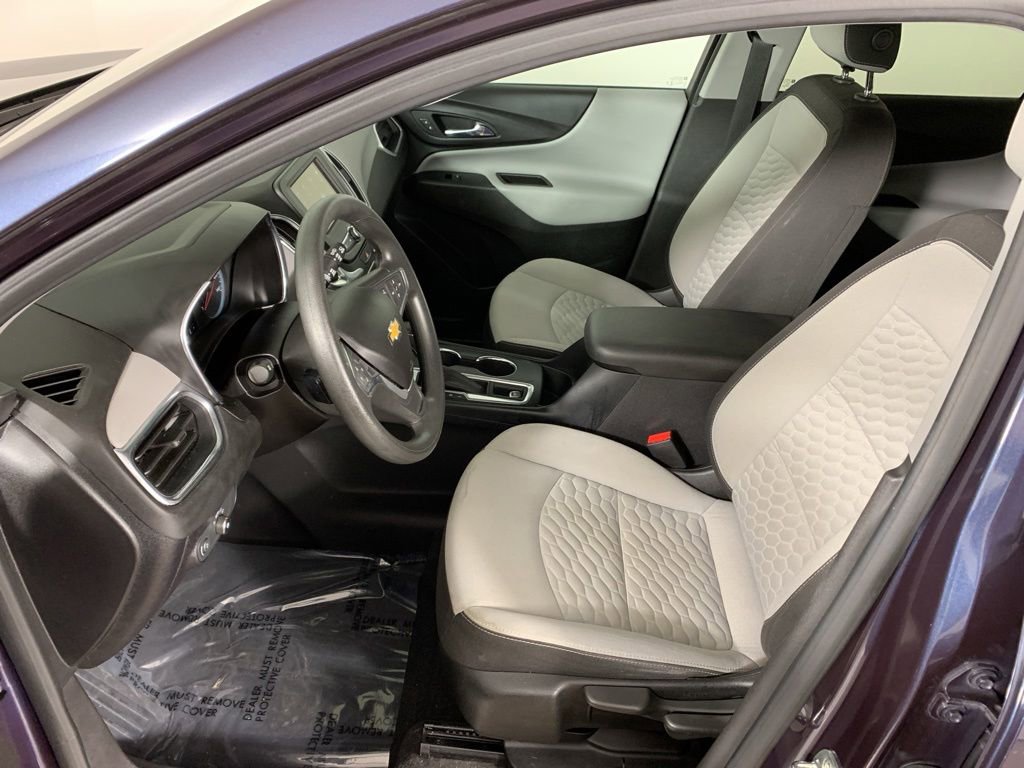 Used 2019 Chevrolet Equinox LS AWD/4WD image 28