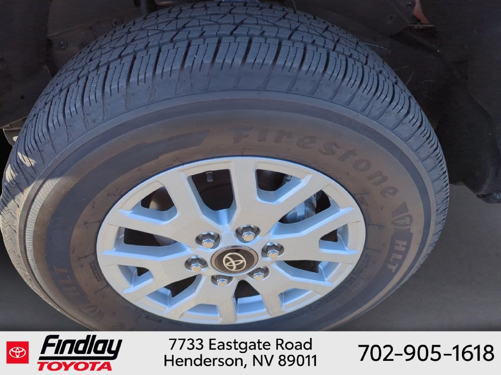 Certified 2025 Toyota Tacoma SR5 AWD/4WD image 9