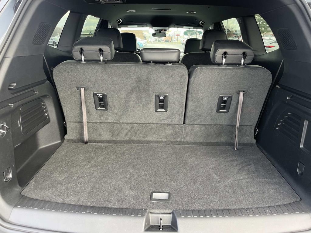 Certified 2025 Buick Enclave Preferred w/ Super Cruise Package image 10