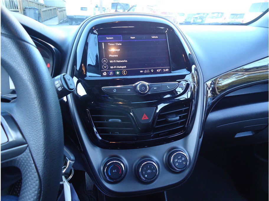 Used 2021 Chevrolet Spark LT image 21