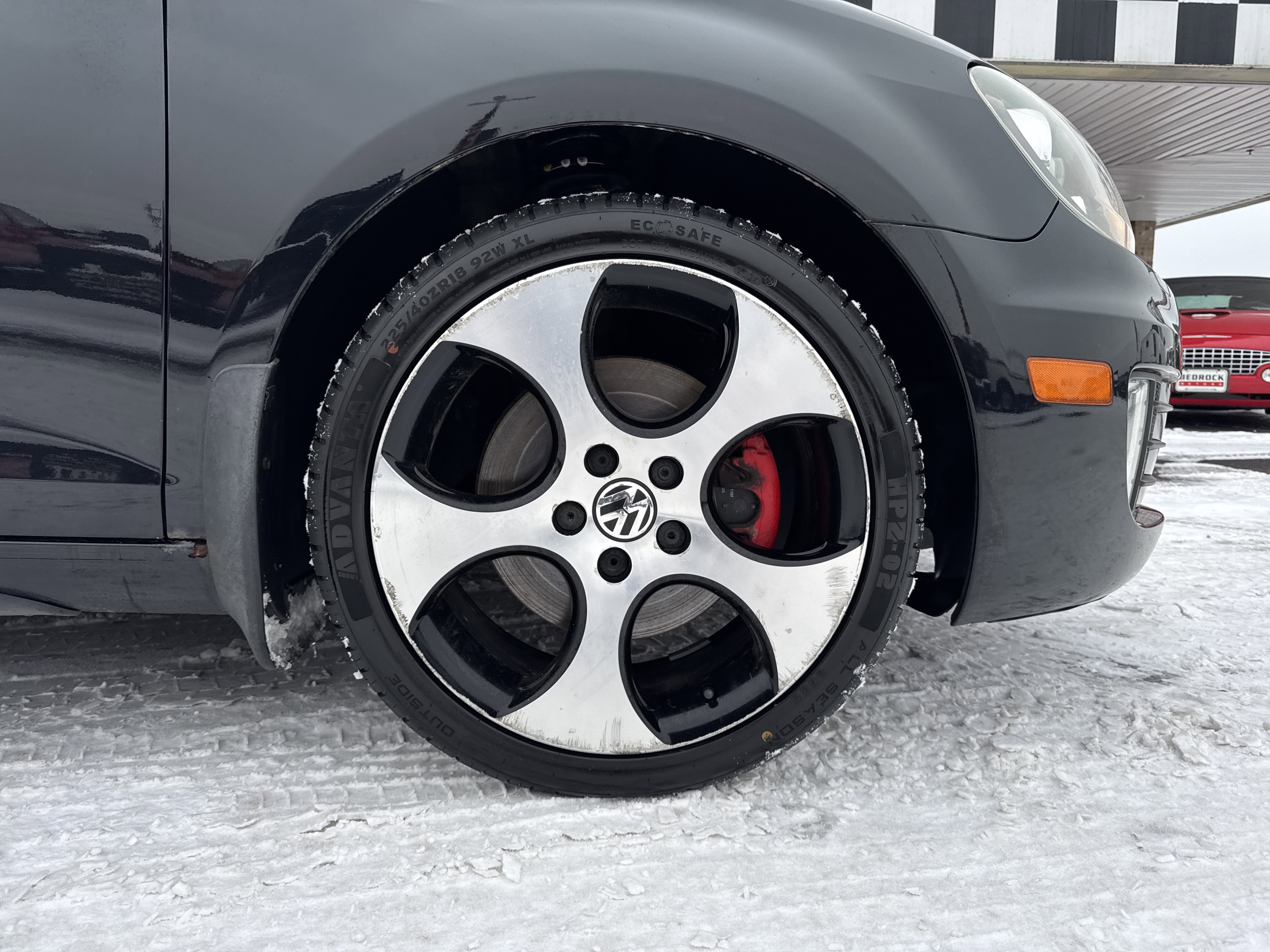 Used 2012 Volkswagen GTI 4-Door image 9