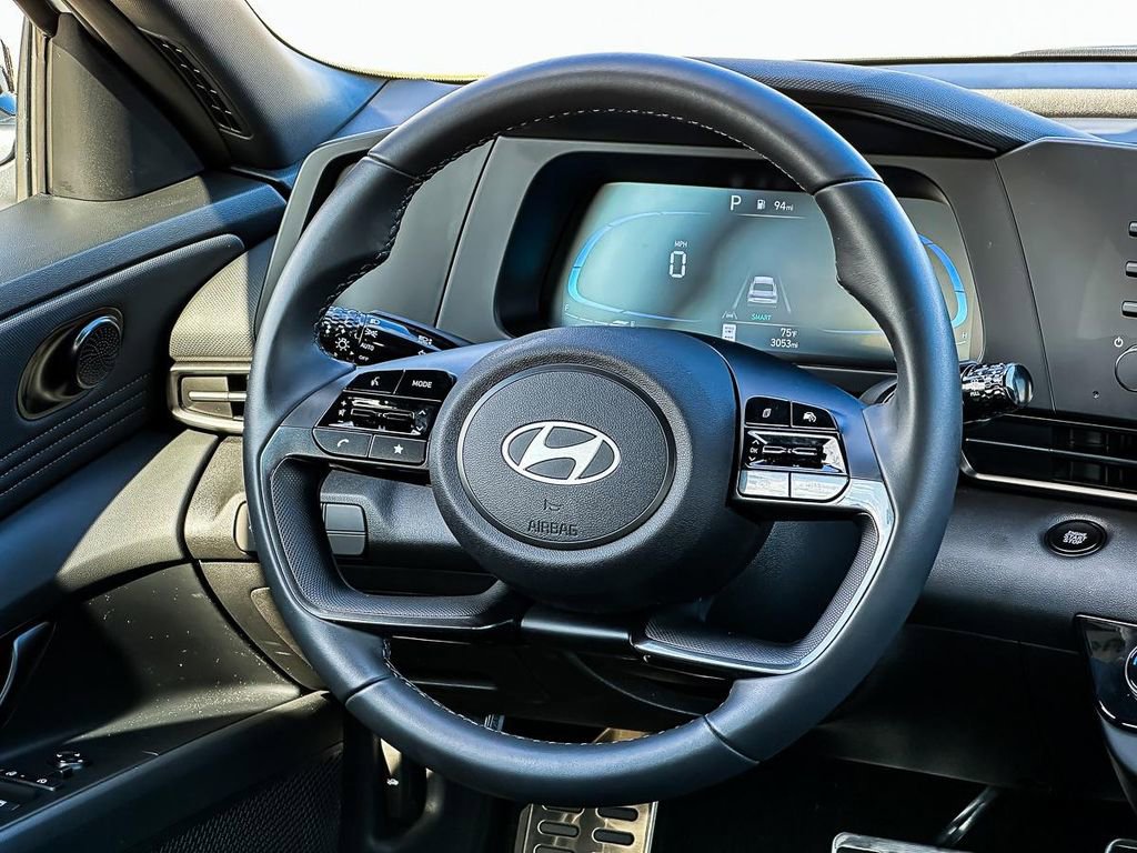Used 2025 Hyundai Elantra Sport w/ Cargo Package image 29