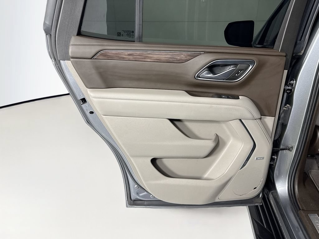 Used 2022 Chevrolet Tahoe LT AWD/4WD image 26