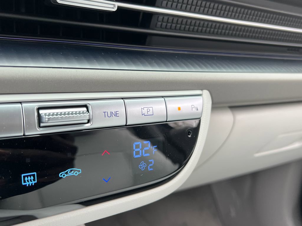 New 2025 Hyundai Ioniq 6 SEL image 26