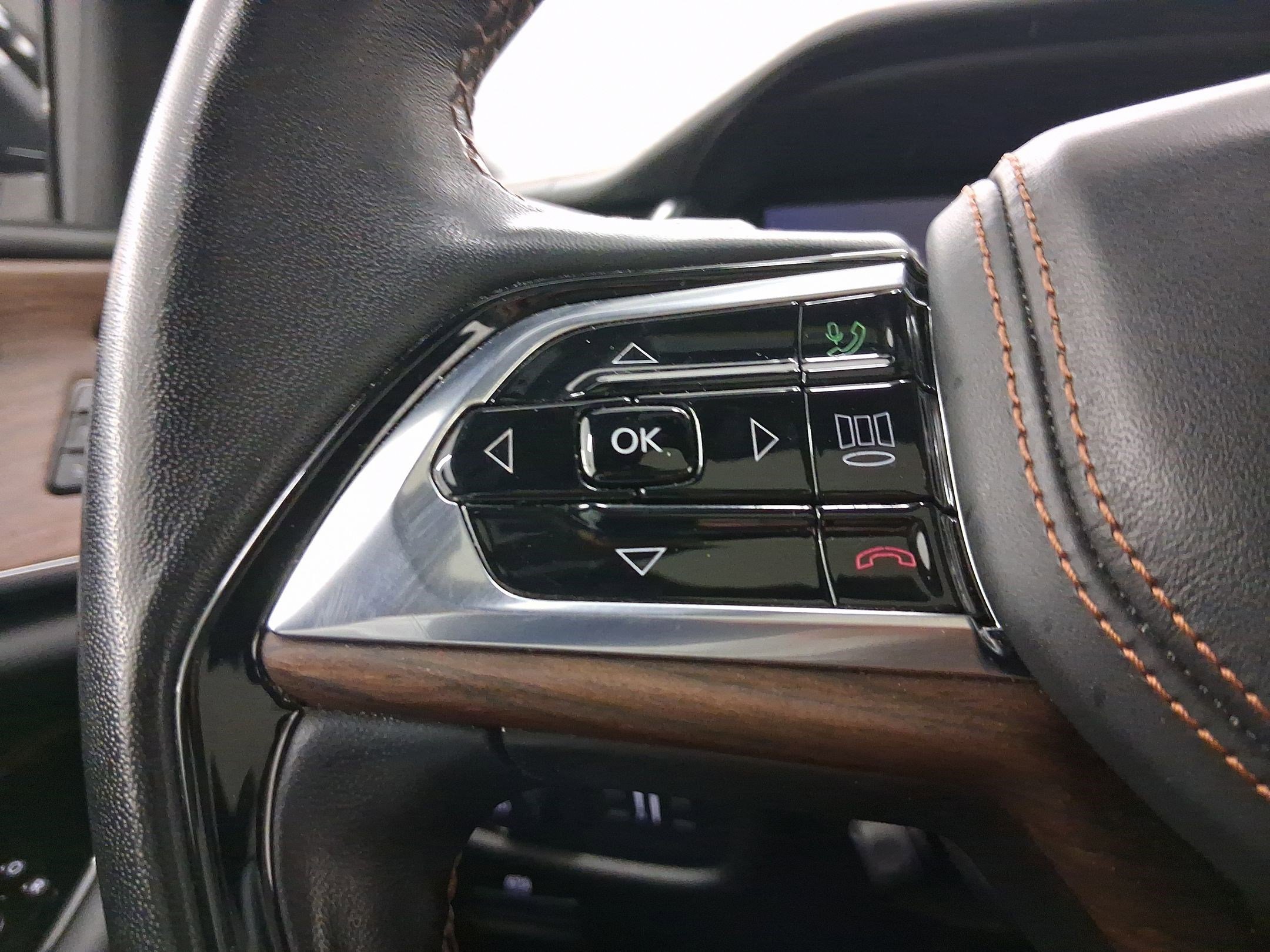 Used 2022 Jeep Grand Cherokee Summit w/ Adv Protech Group IV image 15