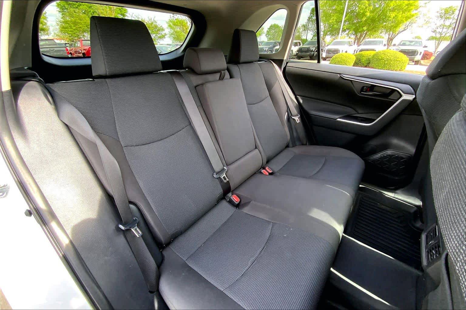 Used 2024 Toyota RAV4 LE FWD image 19