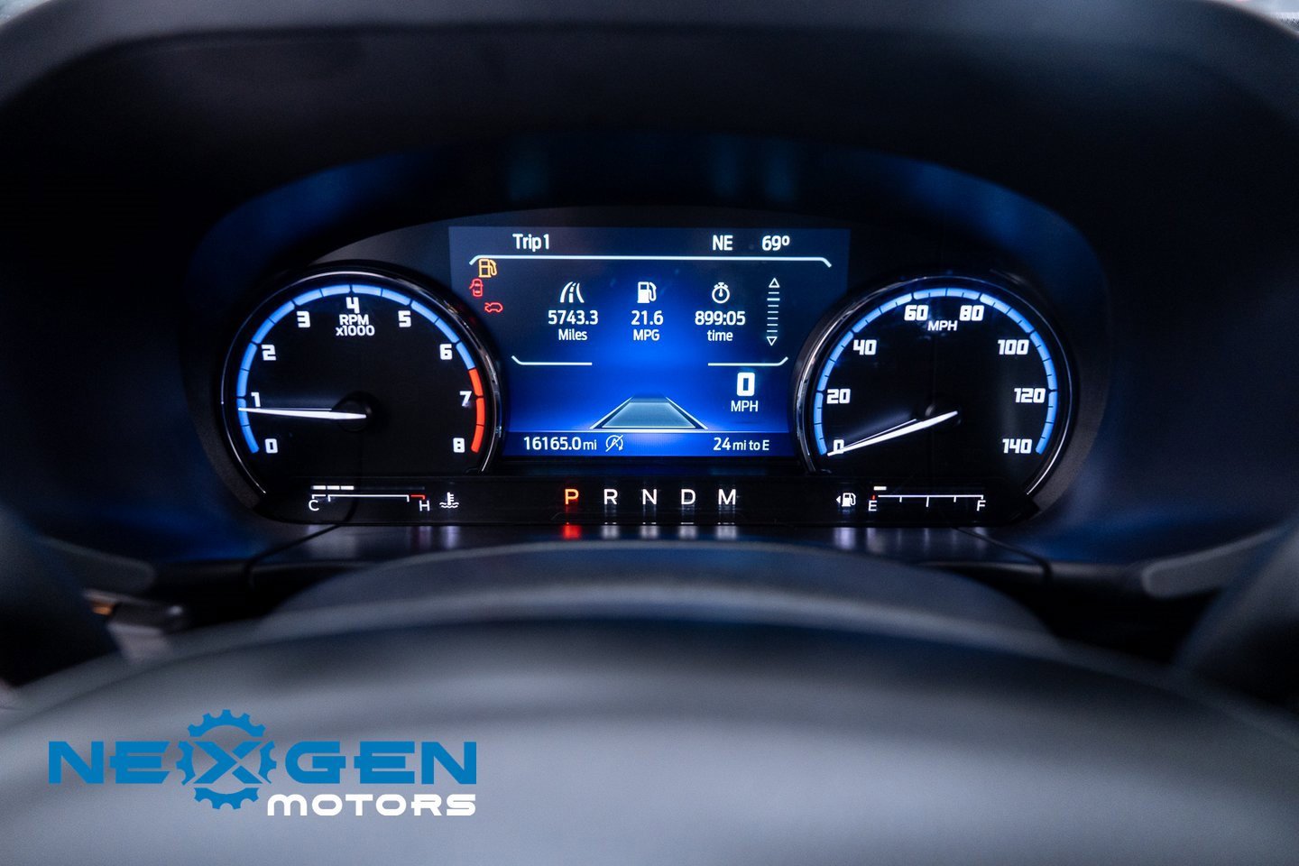 Used 2023 Ford Bronco Sport Badlands image 8