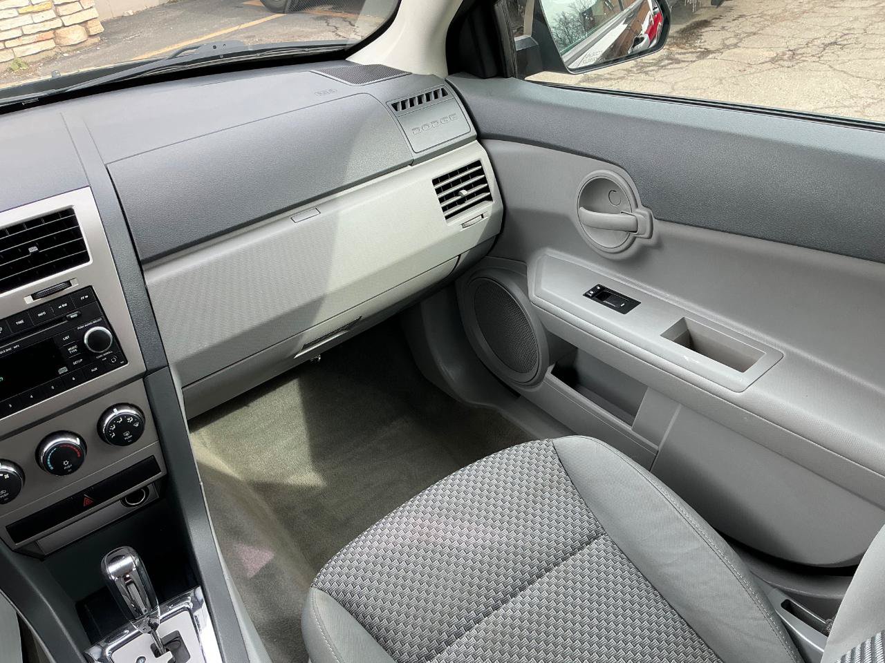 Used 2008 Dodge Avenger SE FWD image 17