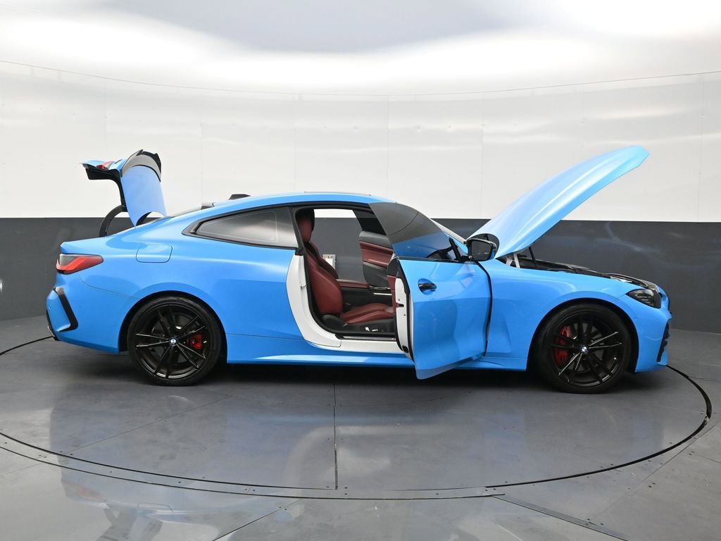 Used 2024 BMW M440i Coupe w/ Premium Package image 30