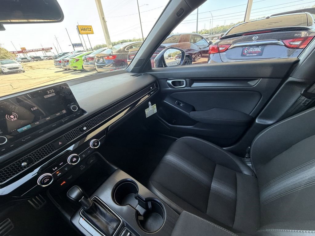 Used 2024 Honda Civic Sport image 18
