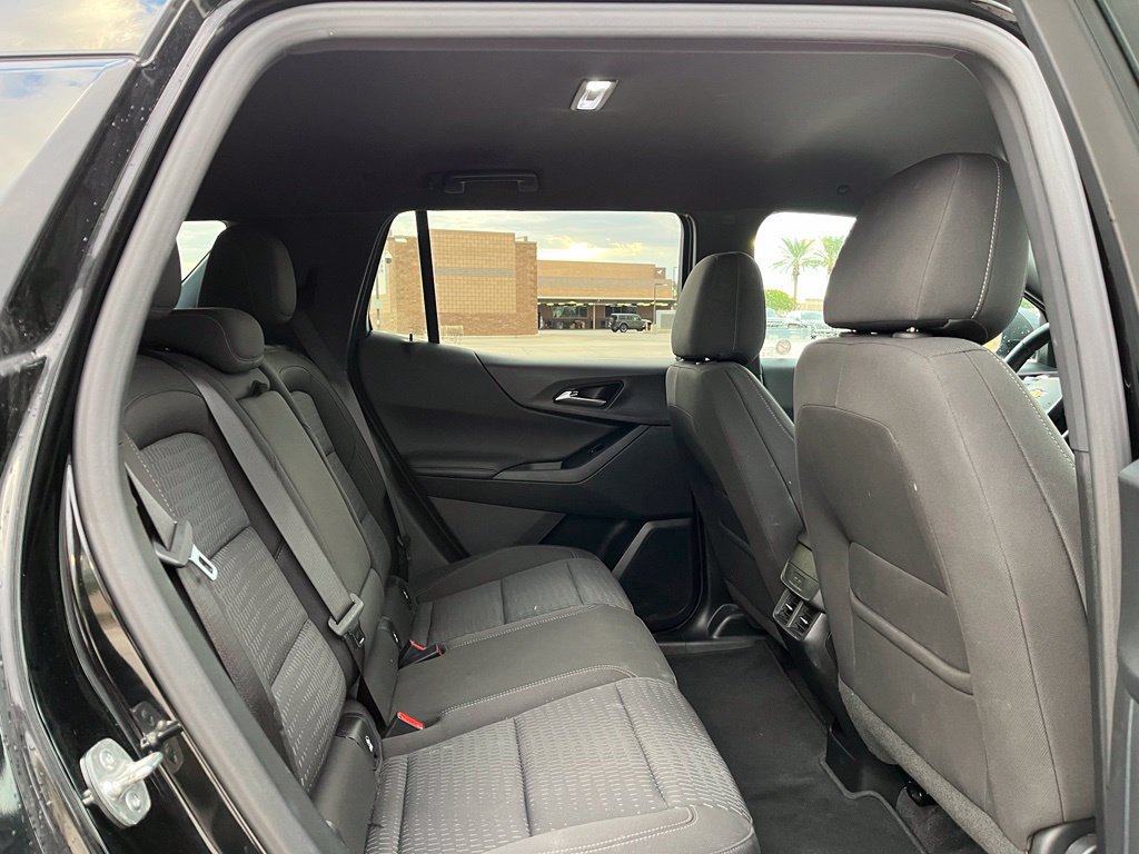 Used 2025 Chevrolet Equinox LT AWD/4WD image 15
