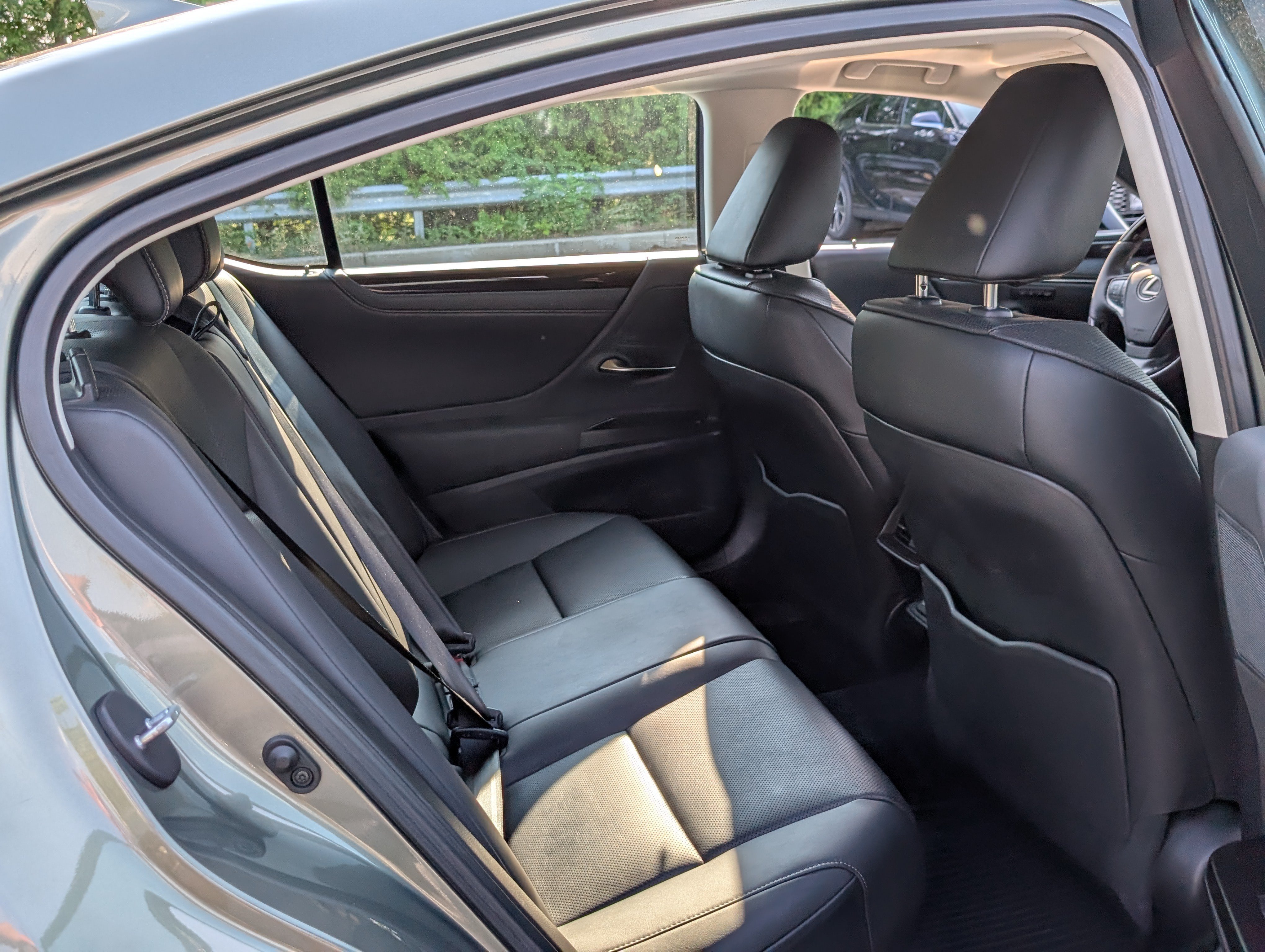 Used 2020 Lexus ES 350 w/ Premium Package FWD image 12