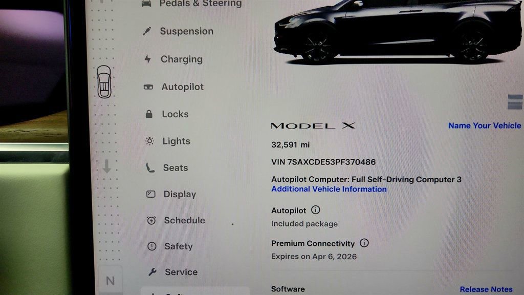 Used 2023 Tesla Model X AWD/4WD image 14