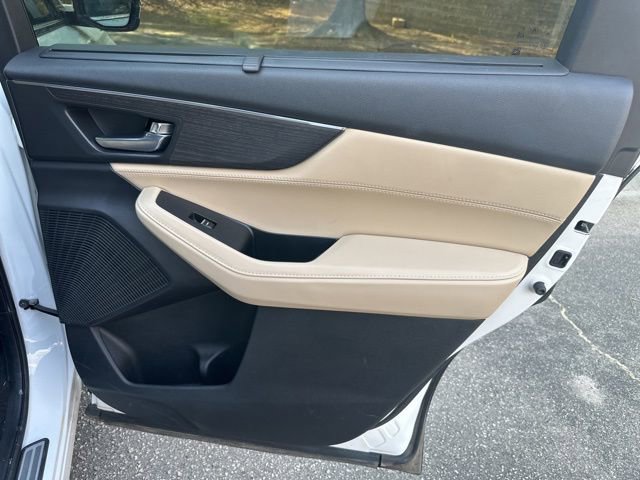 Used 2023 Acura MDX SH-AWD w/ Advance Package image 18