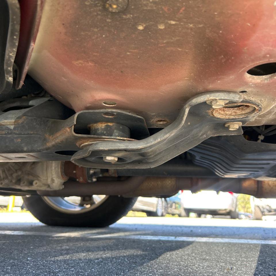 Used 2016 GMC Acadia SLT AWD/4WD image 31