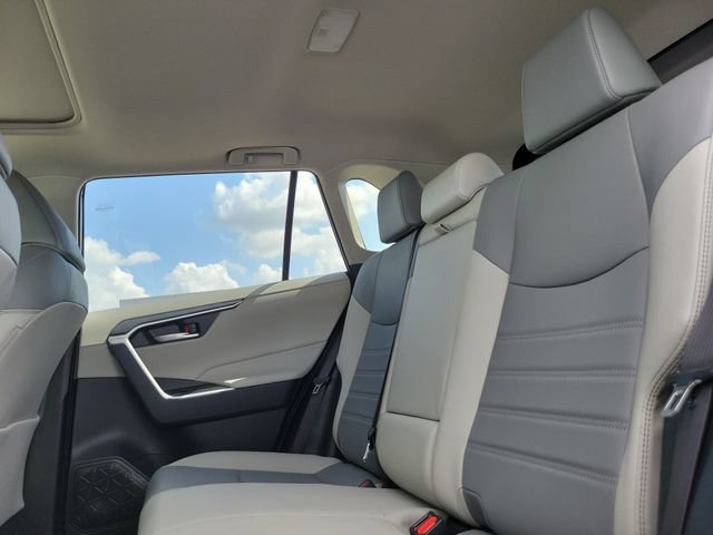 Used 2023 Toyota RAV4 XLE Premium AWD/4WD image 14