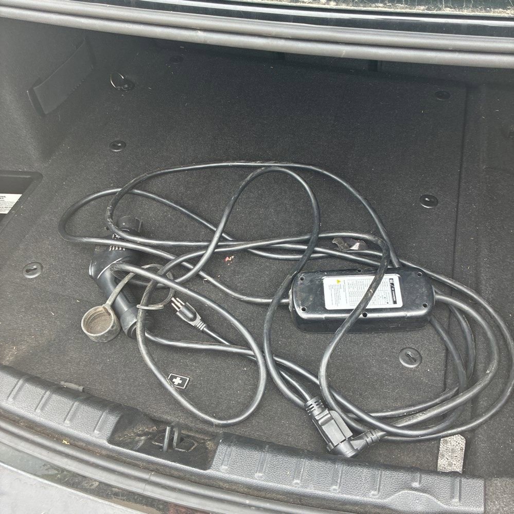 Used 2018 BMW 330e w/ Convenience Package image 12