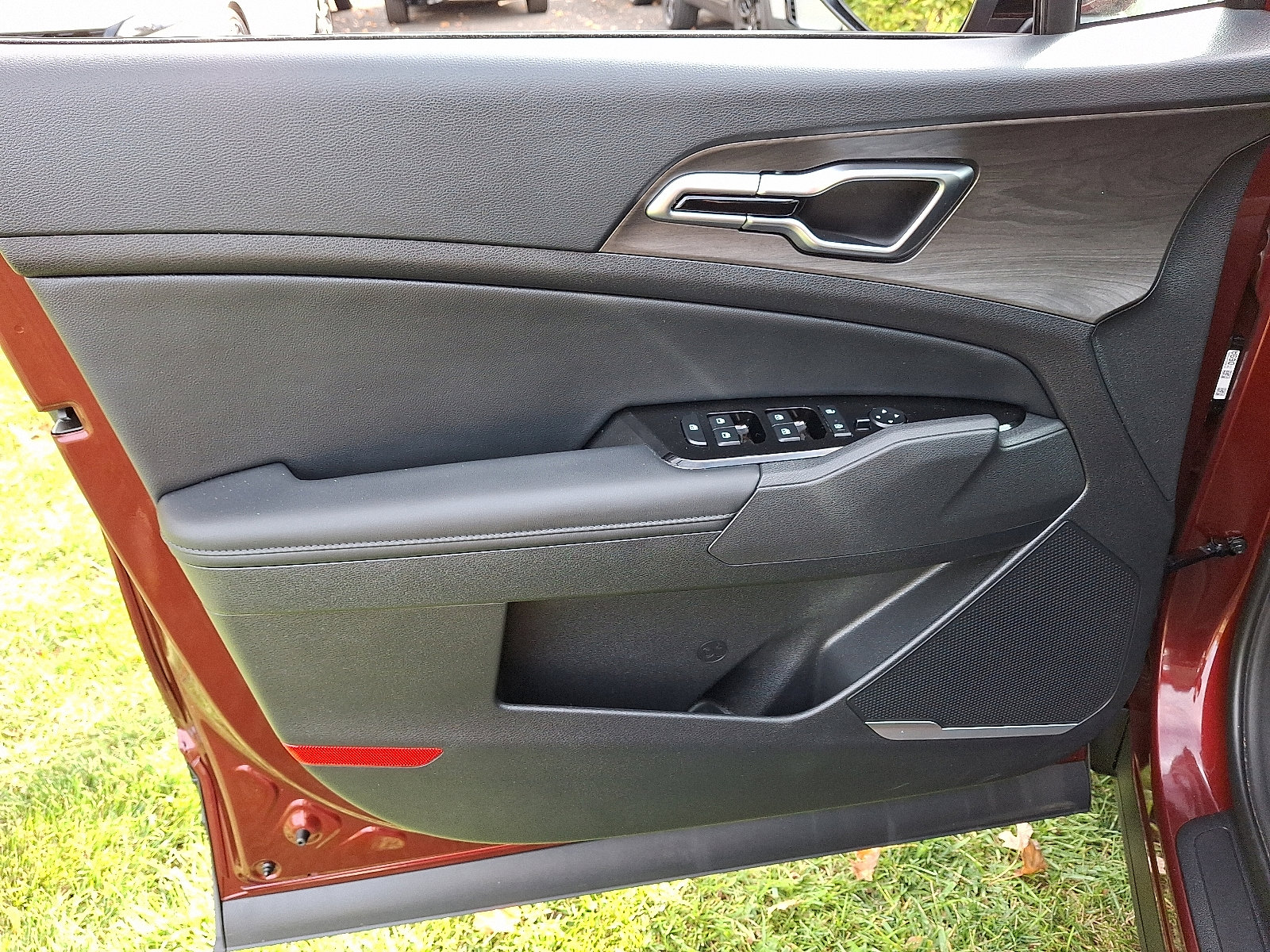 Certified 2025 Kia Sportage X-Line image 13