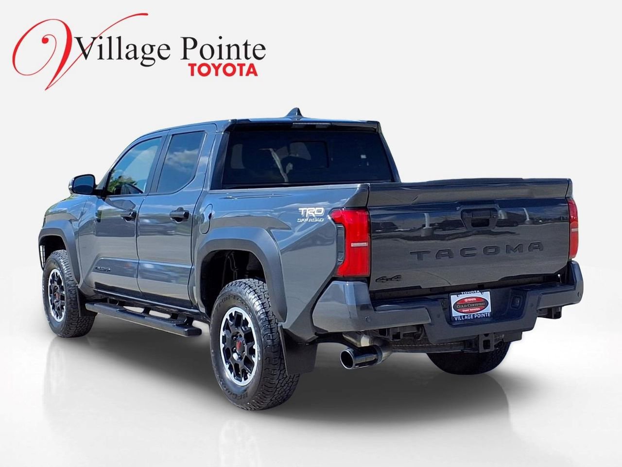 Certified 2024 Toyota Tacoma TRD Off-Road w/ TRD Off Road Upgrade Package AWD/4WD image 4