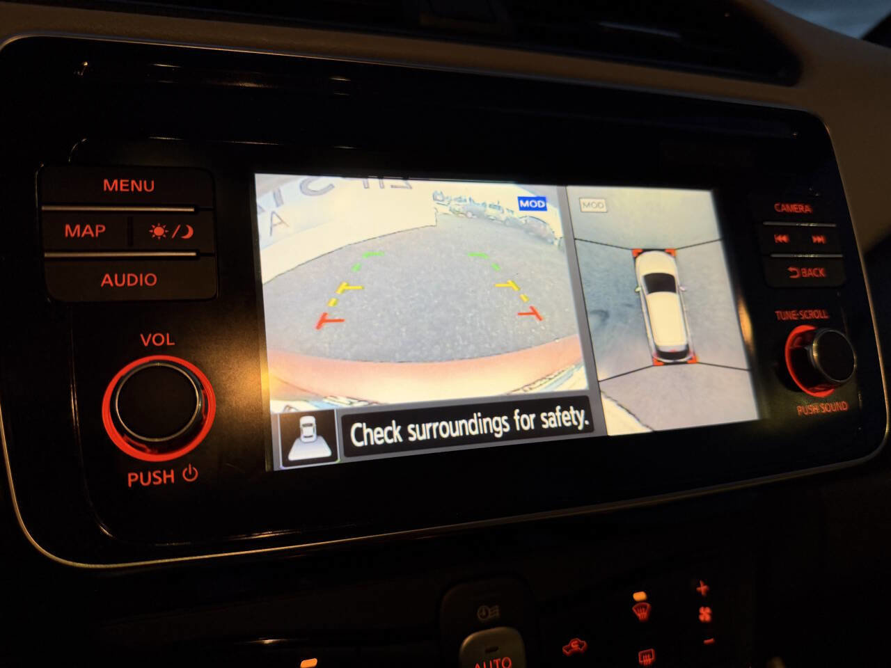 Used 2019 Nissan Leaf SL w/ SL Technology Package image 28