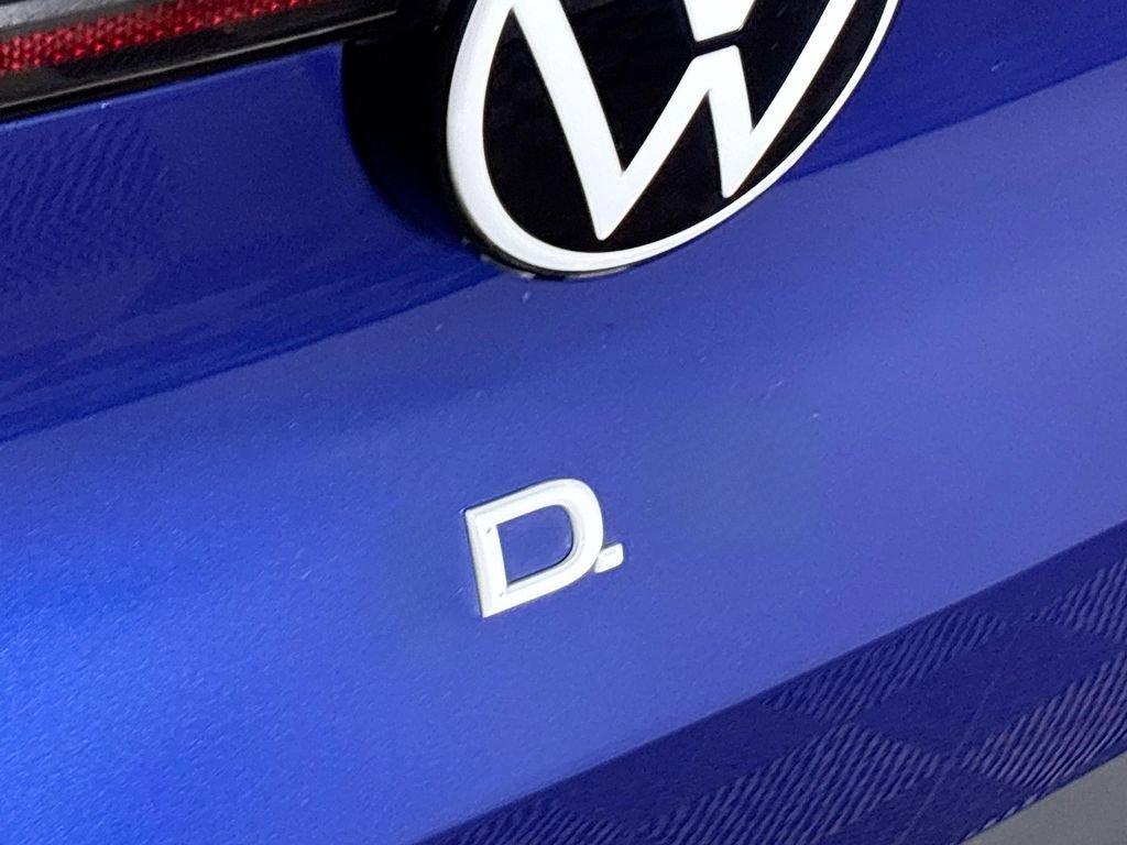 Certified 2021 Volkswagen ID.4 Pro S w/ Gradient Package image 25