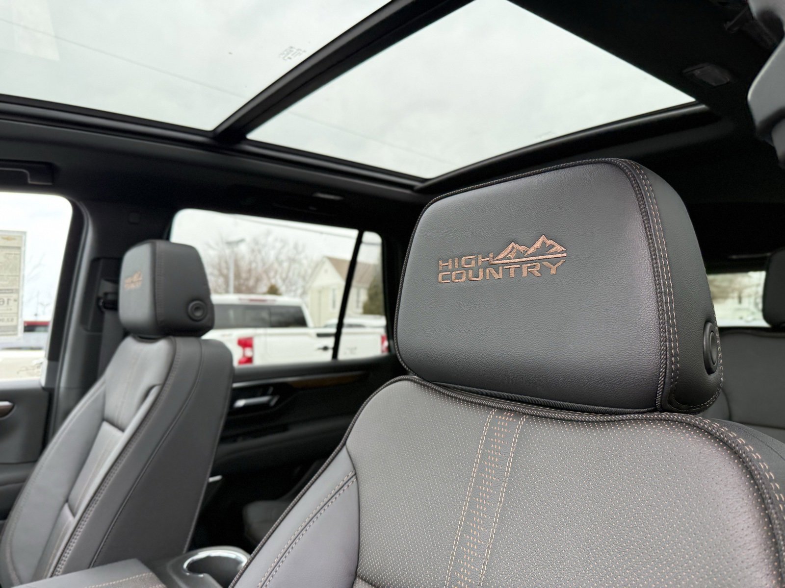 New 2026 Chevrolet Tahoe High Country image 14