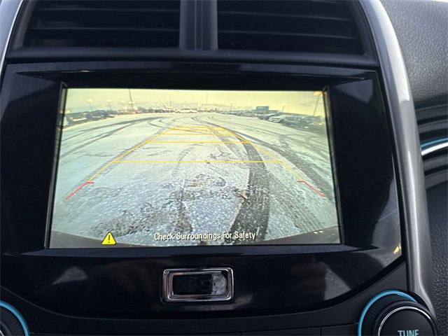 Used 2015 Chevrolet Malibu LT w/ Power Convenience Package image 24