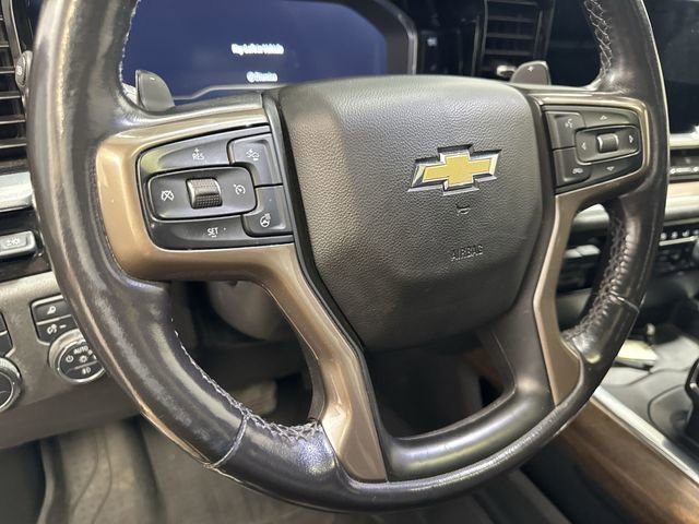 Used 2022 Chevrolet Silverado 1500 High Country w/ High Country Premium Package AWD/4WD image 14