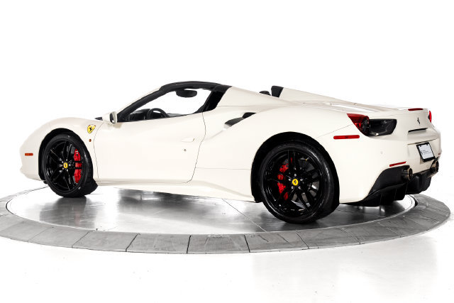 Certified 2016 Ferrari 488 Spider RWD image 7