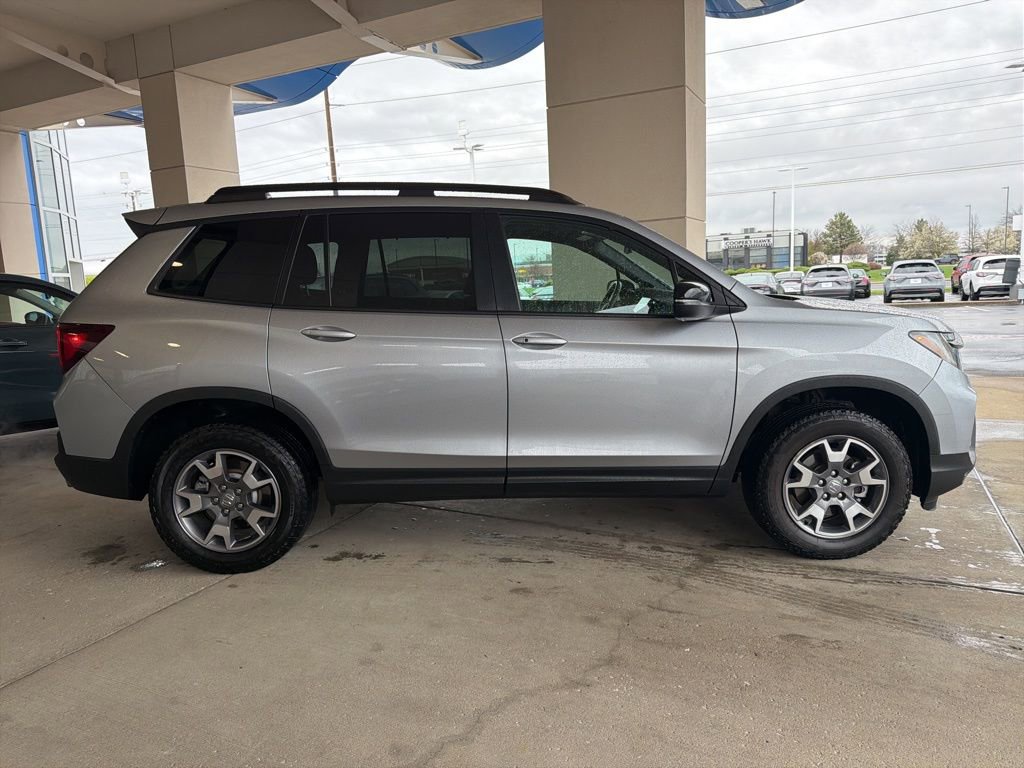 Certified 2023 Honda Passport TrailSport image 6