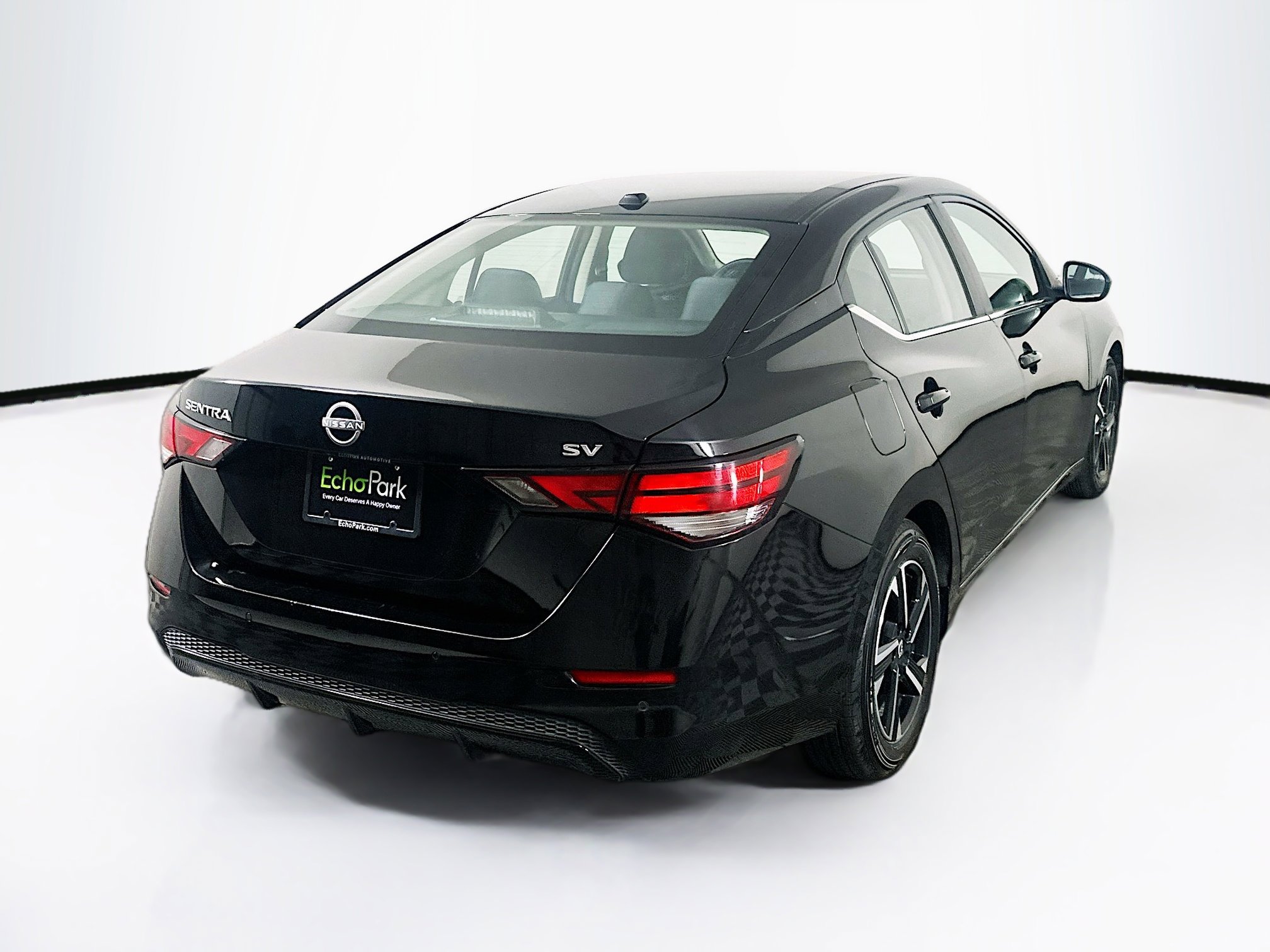 Used 2024 Nissan Sentra SV image 9