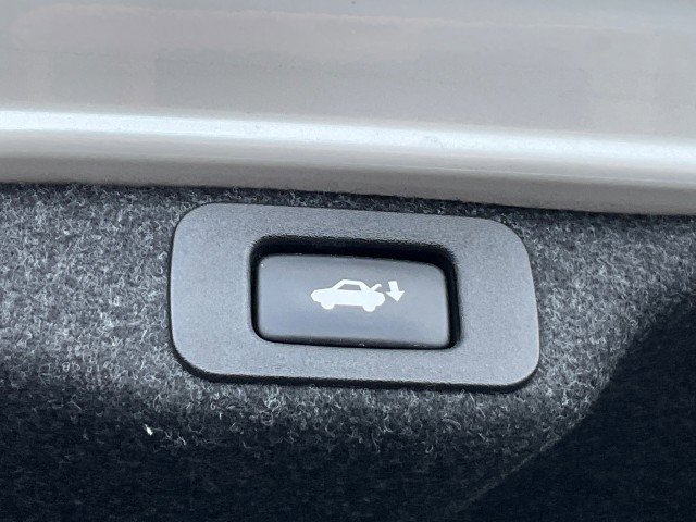 Used 2017 Lexus ES 350 w/ Luxury Package FWD image 38