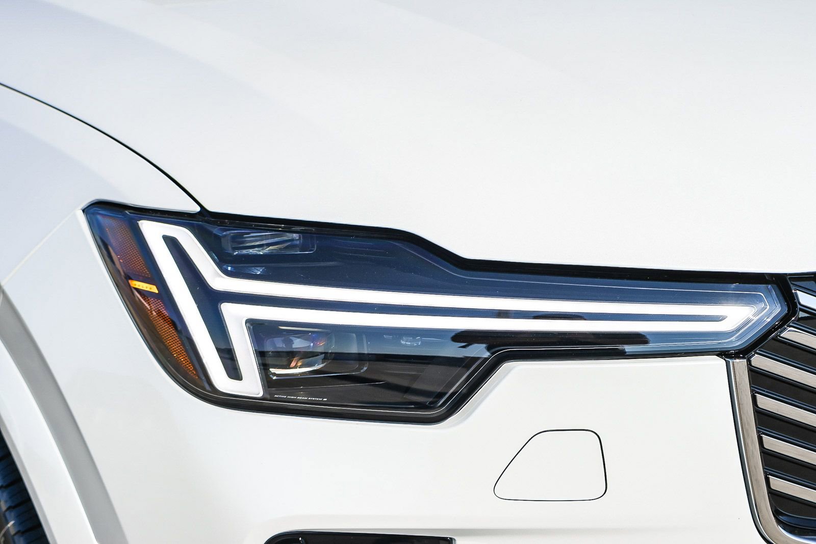 New 2026 Volvo XC90 B6 Ultra w/ Protection Package image 15