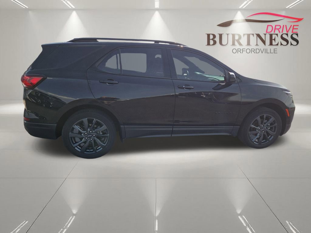 Certified 2023 Chevrolet Equinox RS w/ LPO, Floor Liner Package AWD/4WD image 9