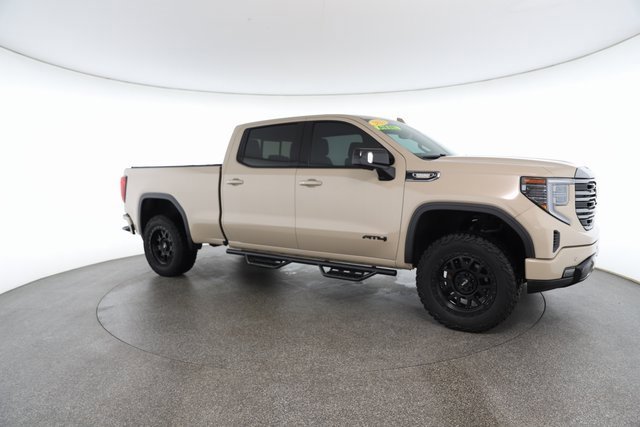Used 2022 GMC Sierra 1500 AT4 w/ Technology Package image 25
