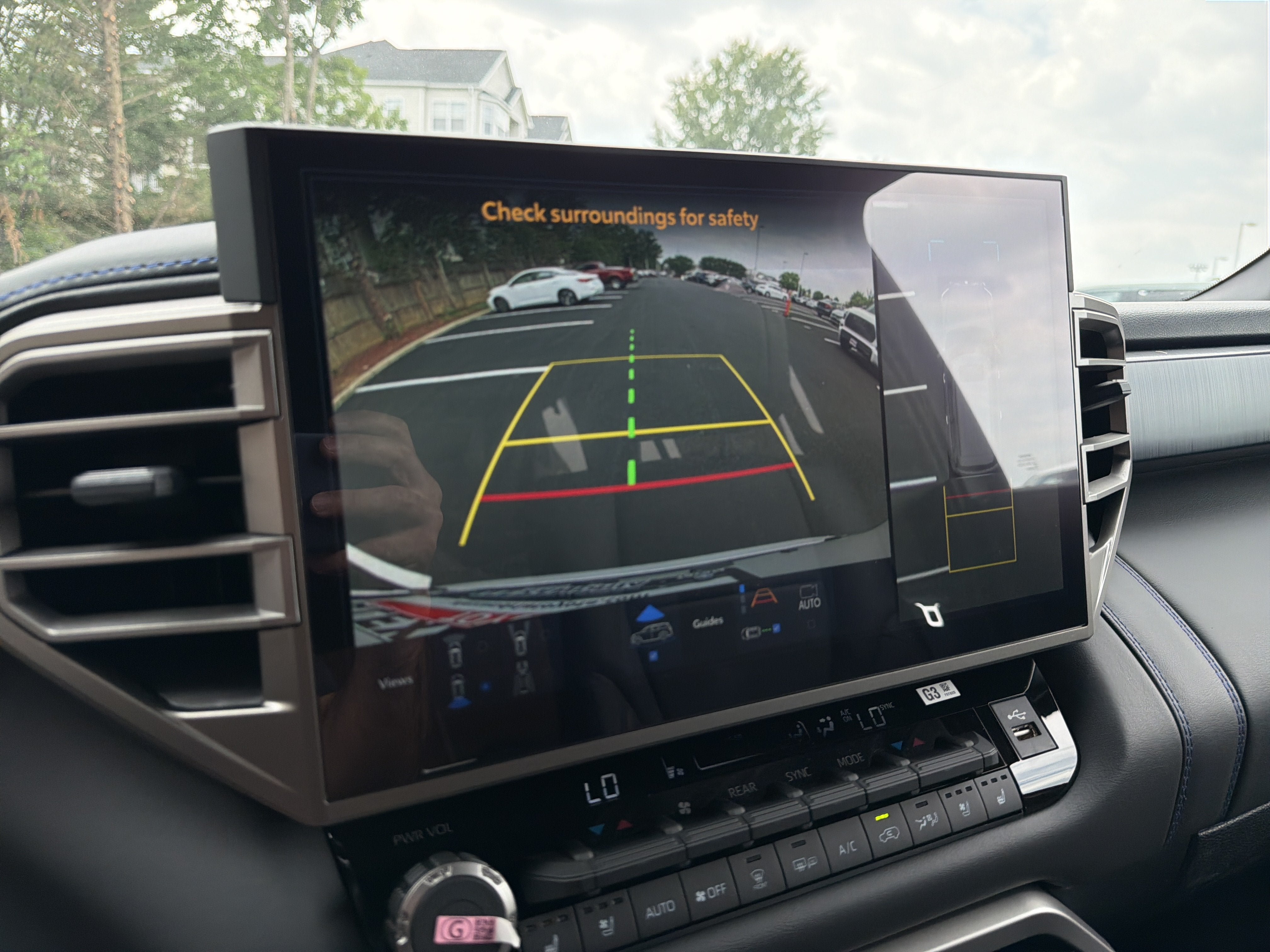 New 2026 Toyota Sequoia Platinum AWD/4WD image 28