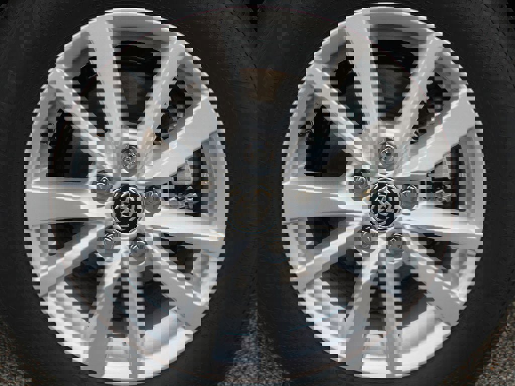 Used 2025 Toyota Camry LE image 8